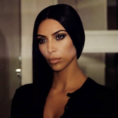 Видеоклип на деня: Ким Кардашян в новата промоция на Пат Макграт
