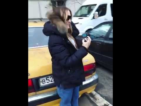 Сара Јессица Паркер на московском паркингу