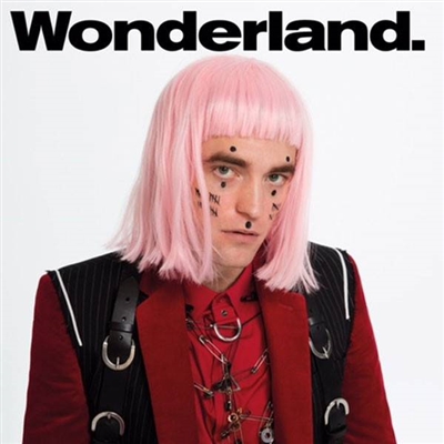 Eksentrik Robert Pattinson di sampul majalah Wonderland