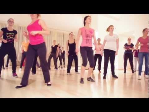 Paprasti judesiai: 27 moterų šokiai